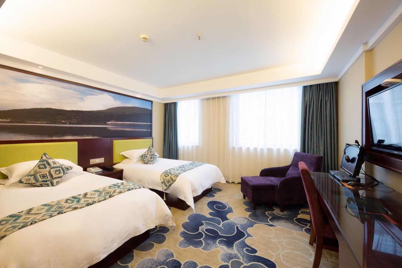 Ruide Hotel Иу Экстерьер фото