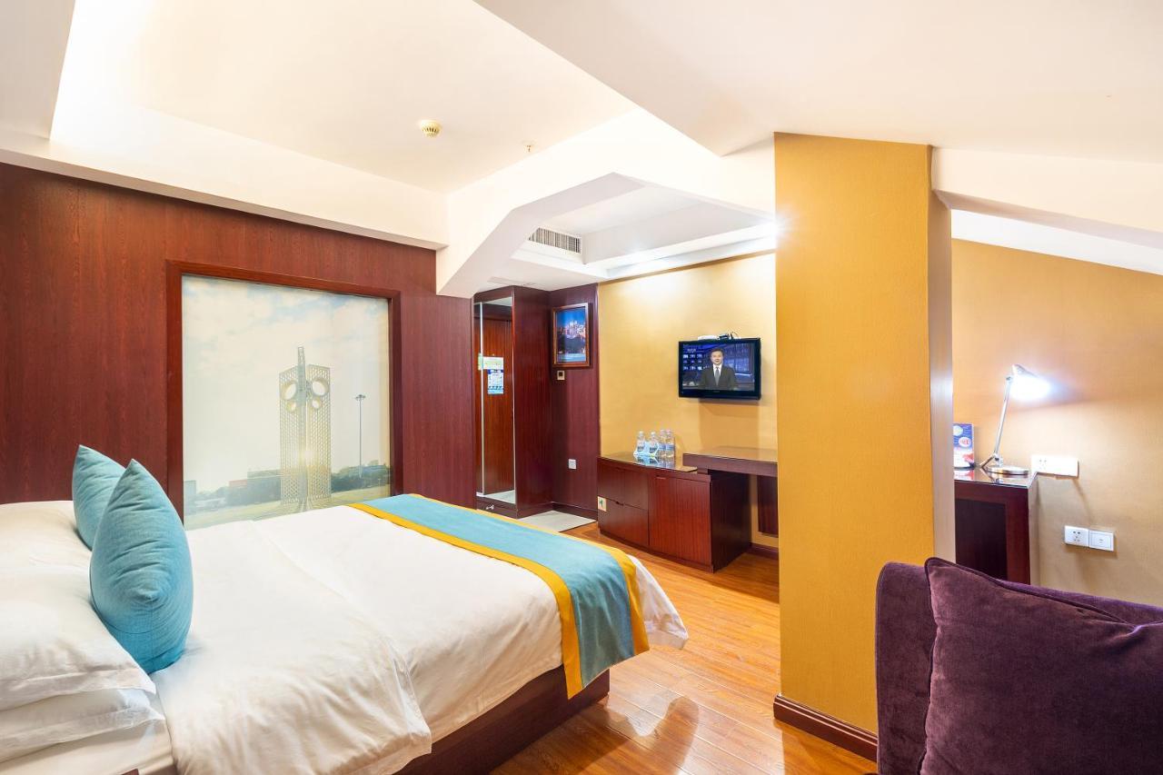 Ruide Hotel Иу Экстерьер фото