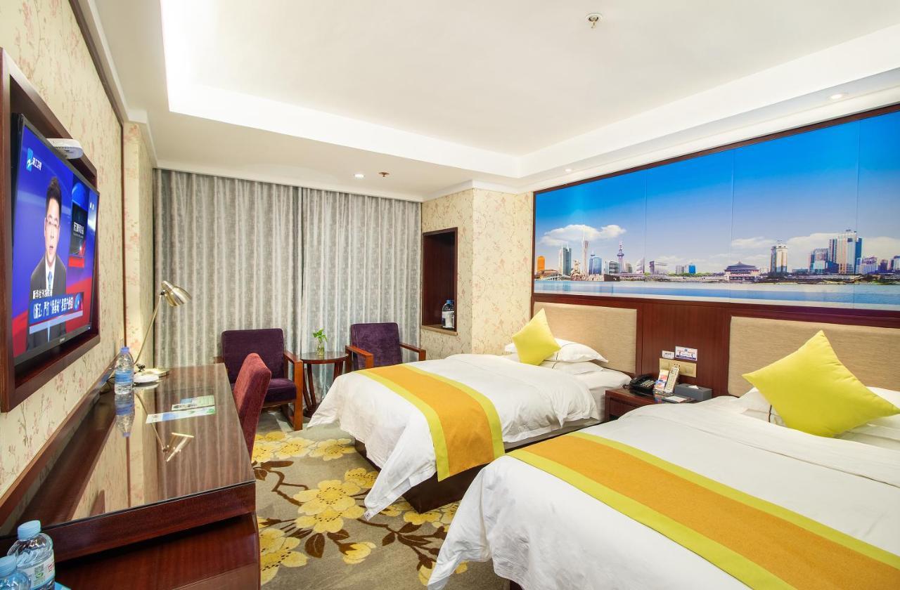 Ruide Hotel Иу Экстерьер фото