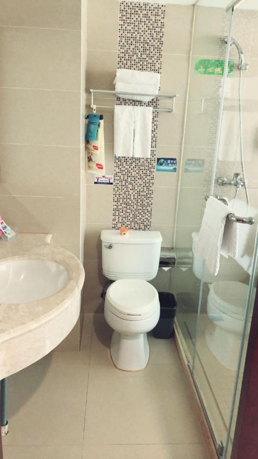 Ruide Hotel Иу Экстерьер фото